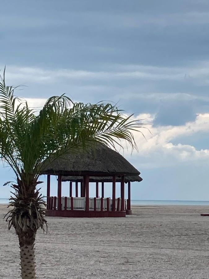 Lira Beach Studio Mamaia Extérieur photo